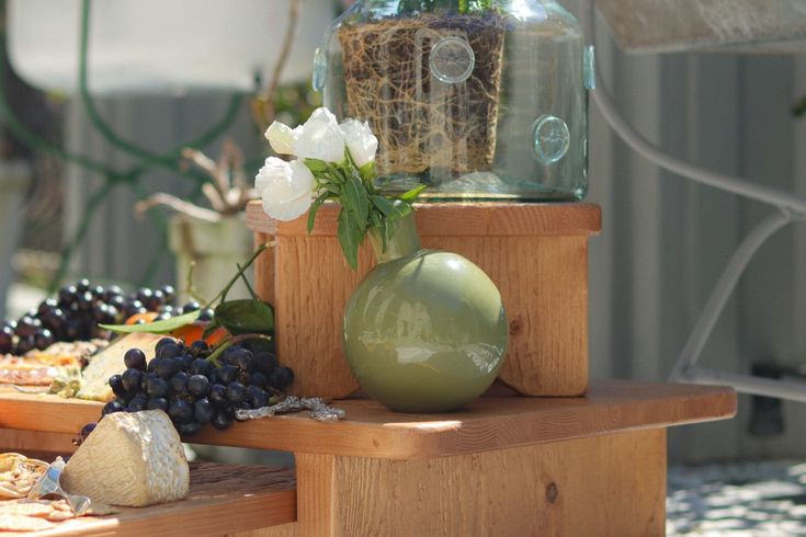 Sage Sphere Bud Vase-ETU Home